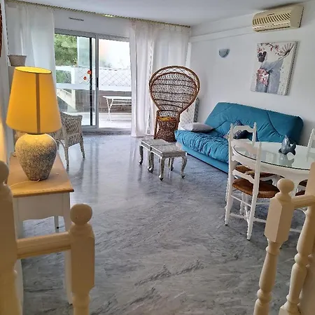 Apartment Les Pins Charming *